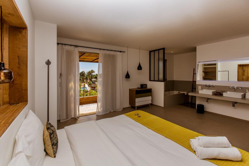 Hotel Les Chambres De Mila Bonifacio Бонифачо Экстерьер фото